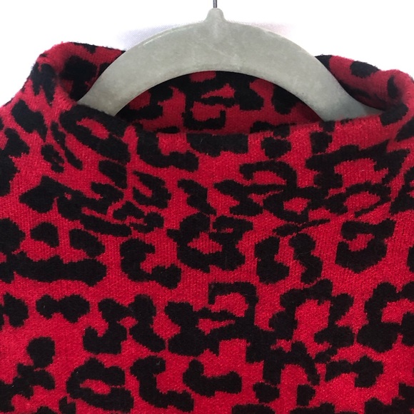 Tahari Vibrant Red and Black Animal Print Sweater - Picture 6 of 8